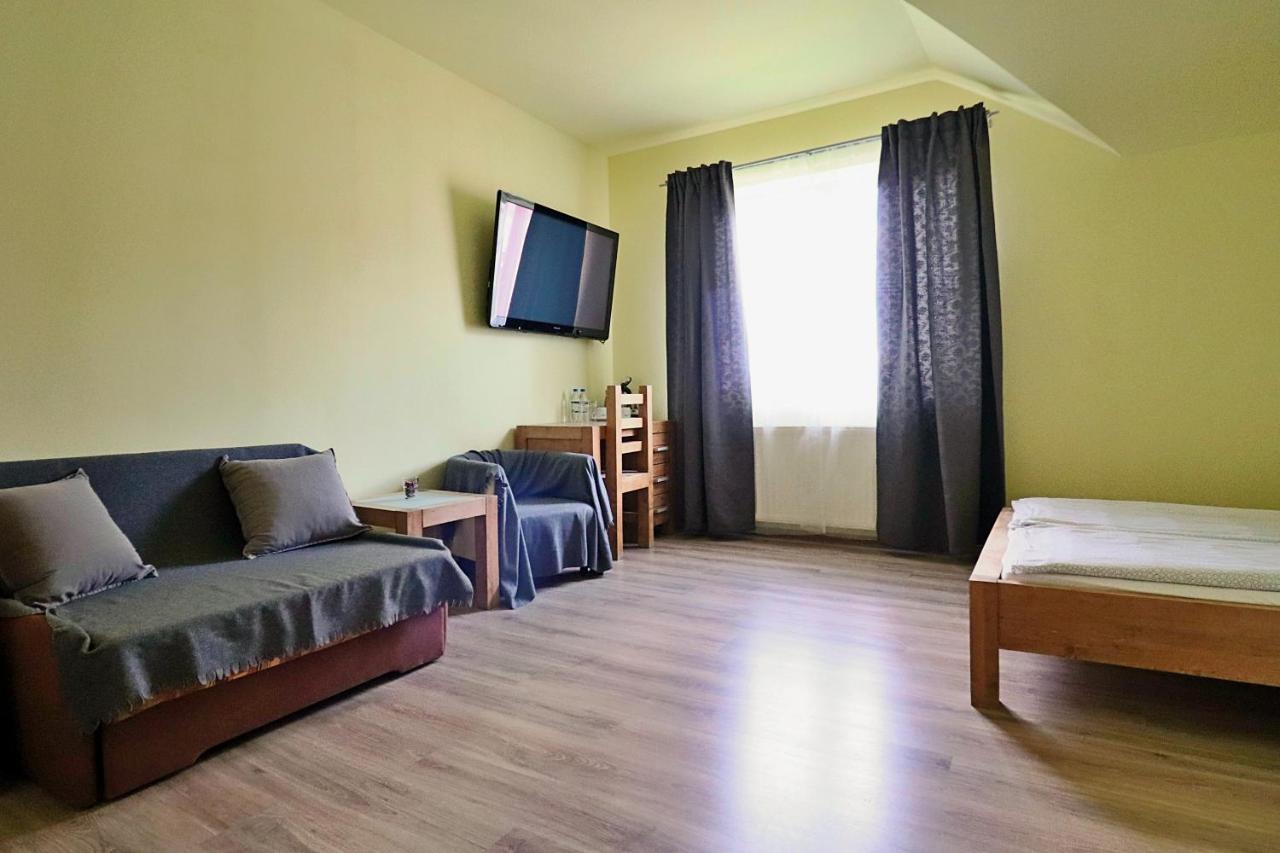 Bedrooms 3 Maja 15A ウッチ エクステリア 写真